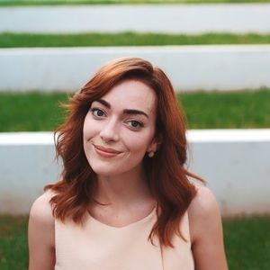 Meet your Posher, Janielle n.